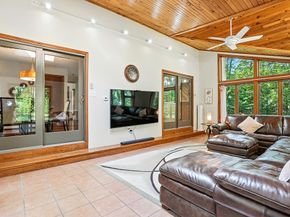 160 Floral St, Shrewsbury MA 01545