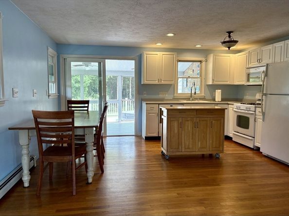 1221 Ocean St, Marshfield MA 02050