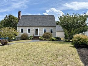 1221 Ocean St, Marshfield MA 02050
