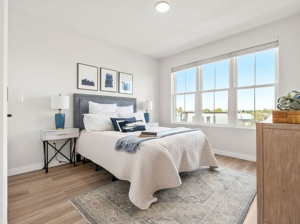 10 Somerset 401, Winthrop MA 02152