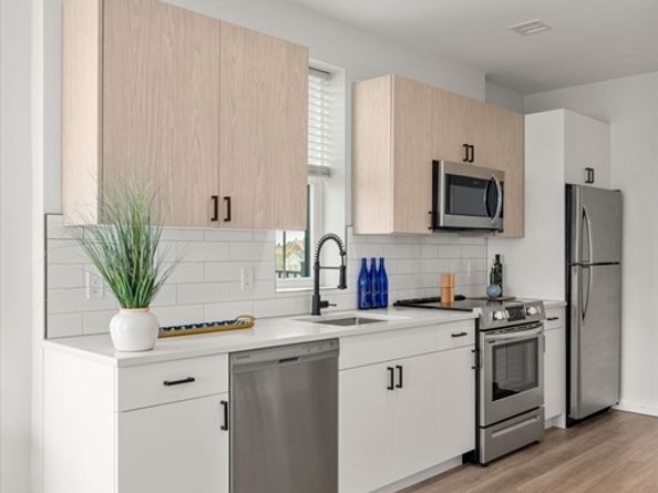 10 Somerset 401, Winthrop MA 02152