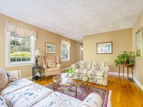 43 Simmons Rd, Hanover MA 02339