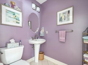 43 Simmons Rd, Hanover MA 02339
