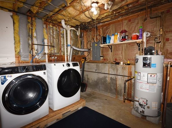 618 Auburn St, Whitman MA 02382
