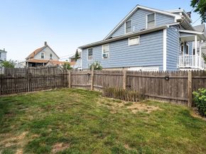 16 Caldwell St, Weymouth MA 02191