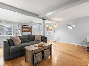 16 Caldwell St, Weymouth MA 02191