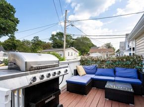 16 Caldwell St, Weymouth MA 02191