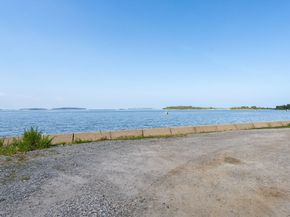 16 Caldwell St, Weymouth MA 02191