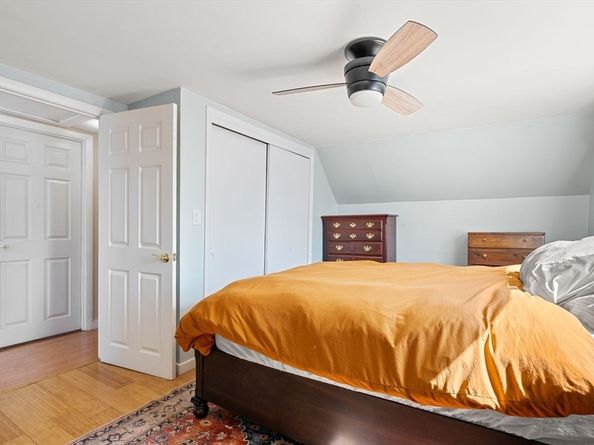 16 Caldwell St, Weymouth MA 02191