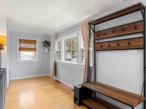 16 Caldwell St, Weymouth MA 02191
