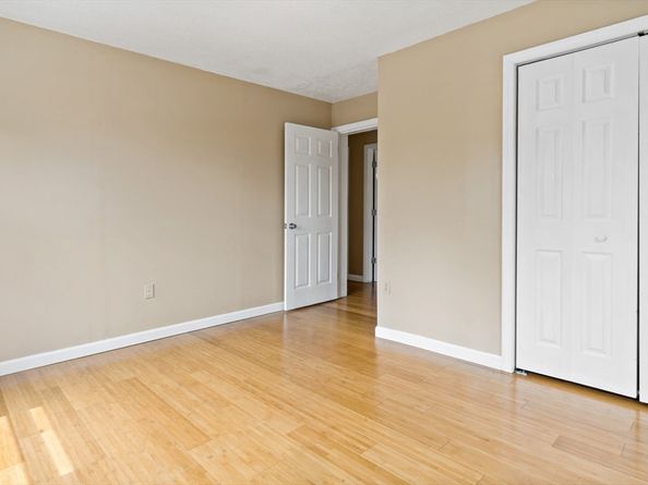 45 Fourth St Right, Worcester MA 01602