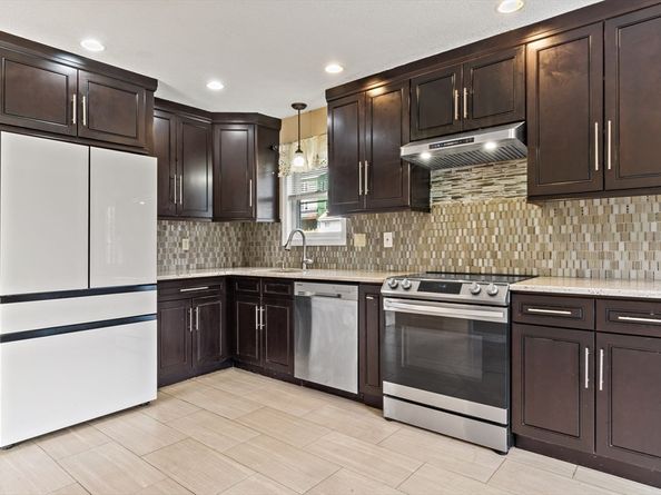 45 Fourth St Right, Worcester MA 01602