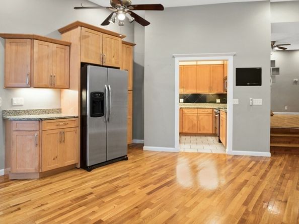 174 Elm St 174, Everett MA 02149