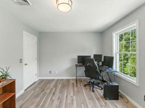 270 New Braintree Rd, West Brookfield MA 01585