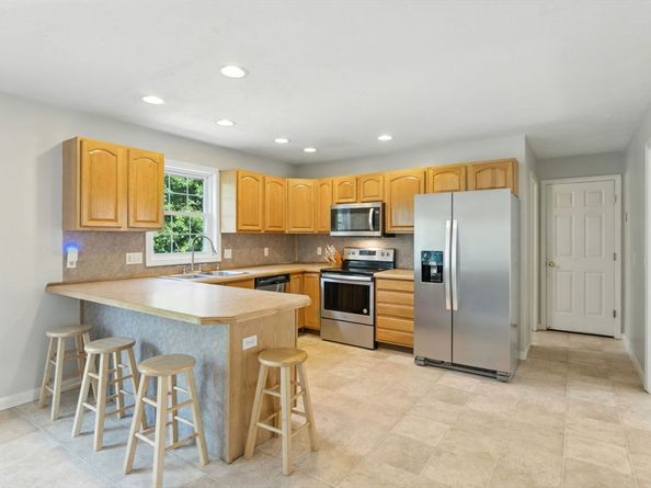 270 New Braintree Rd, West Brookfield MA 01585