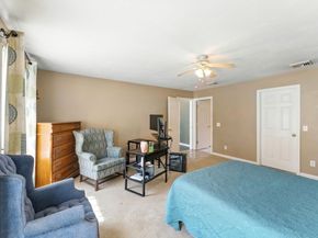 270 New Braintree Rd, West Brookfield MA 01585