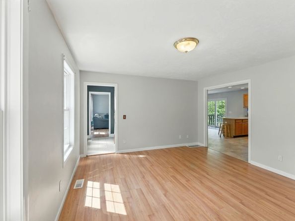 270 New Braintree Rd, West Brookfield MA 01585