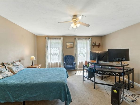 270 New Braintree Rd, West Brookfield MA 01585