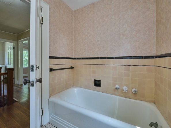 128 Watson Rd, Belmont MA 02478