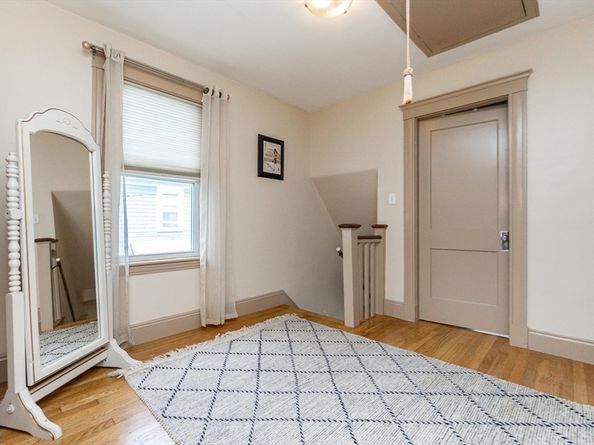 86 Massachusetts Ave, Dedham MA 02026