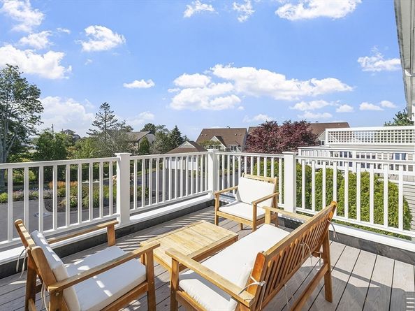 15 Raven Lane 15, Gloucester MA 01930
