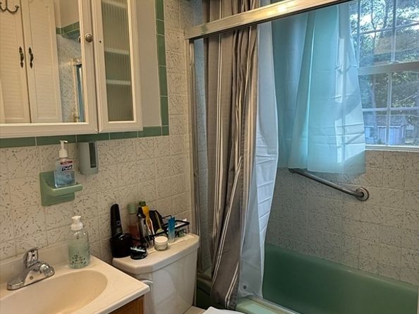 20 Alma Rd, Burlington MA 01803