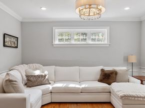 41 Washington B, Newburyport MA 01950