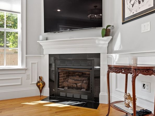 41 Washington B, Newburyport MA 01950