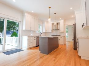 8 Bellmore Road, Framingham MA 01702