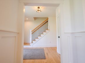 8 Bellmore Road, Framingham MA 01702