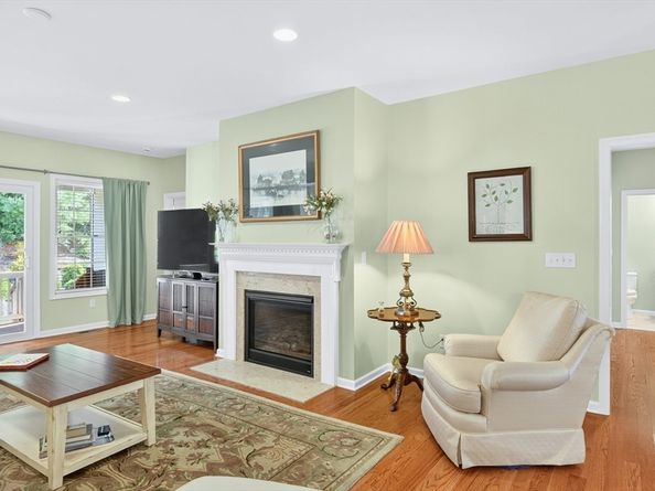 12 Weathervane, Plymouth MA 02360