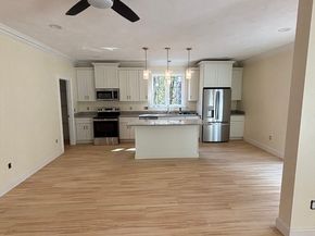14 Welch Ave B, Rutland MA 01543