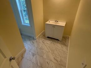 14 Welch Ave B, Rutland MA 01543