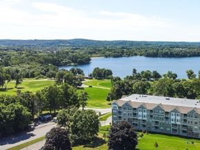2 Codman Way 5103, Westborough MA 01581