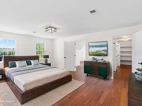 16 Shipley Cir, Westford MA 01886