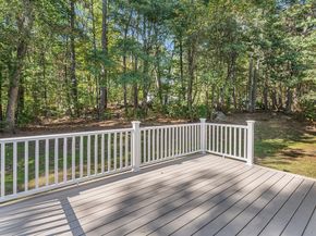 16 Shipley Cir, Westford MA 01886