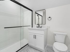 16 Shipley Cir, Westford MA 01886
