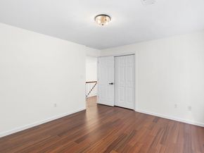 16 Shipley Cir, Westford MA 01886