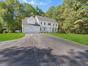 16 Shipley Cir, Westford MA 01886