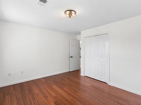 16 Shipley Cir, Westford MA 01886