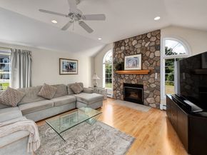 10 Haymeadow Rd, Boxford MA 01921