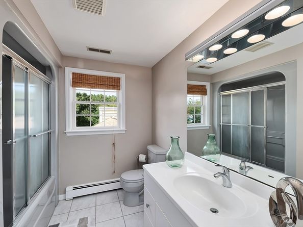 10 Haymeadow Rd, Boxford MA 01921