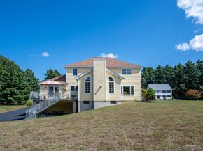 10 Haymeadow Rd, Boxford MA 01921
