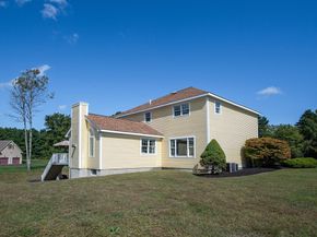 10 Haymeadow Rd, Boxford MA 01921
