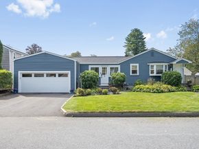 2 Lodge Rd, Natick MA 01760