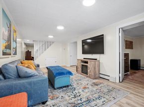 2 Lodge Rd, Natick MA 01760