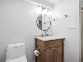2 Lodge Rd, Natick MA 01760