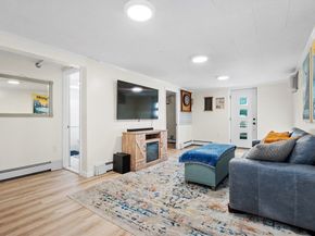 2 Lodge Rd, Natick MA 01760
