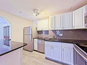 573 Broad St 234, Weymouth MA 02189