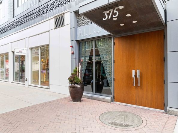 375 Canal. 908, Somerville MA 02145